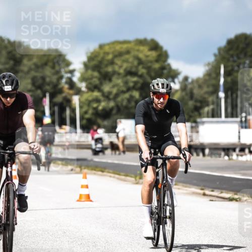 16.08.2026 - KN Förde Triathlon 2026 H.Heesch http://msf.ph/oto/9983874 16.08.2026 12:56:12 Radfahren 512, 567, 573, 585 meine-sportfotos.de