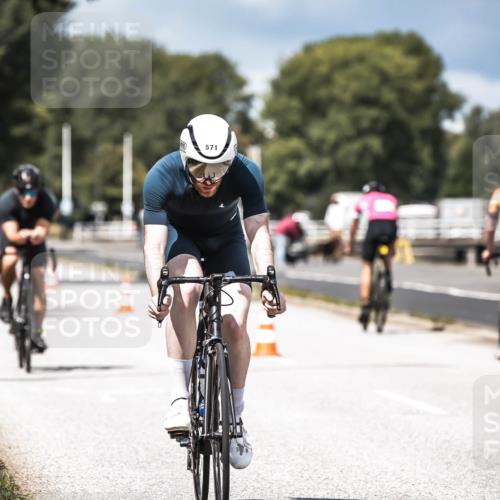 16.08.2026 - KN Förde Triathlon 2026 H.Heesch http://msf.ph/oto/9983893 16.08.2026 12:56:28 Radfahren 508, 528, 540, 571, 584, 611, 715 meine-sportfotos.de
