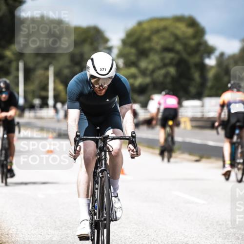 16.08.2026 - KN Förde Triathlon 2026 H.Heesch http://msf.ph/oto/9983895 16.08.2026 12:56:28 Radfahren 508, 528, 540, 571, 584, 611, 715 meine-sportfotos.de