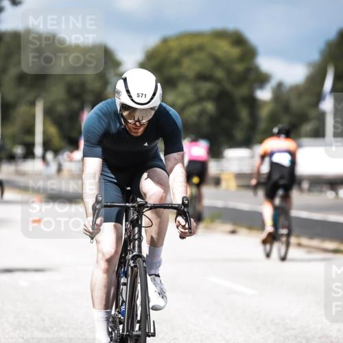 16.08.2026 - KN Förde Triathlon 2026 H.Heesch http://msf.ph/oto/9983898 16.08.2026 12:56:28 Radfahren 508, 528, 540, 571, 584, 611, 715 meine-sportfotos.de