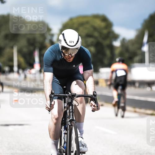 16.08.2026 - KN Förde Triathlon 2026 H.Heesch http://msf.ph/oto/9983900 16.08.2026 12:56:28 Radfahren 508, 528, 540, 571, 584, 611, 715 meine-sportfotos.de