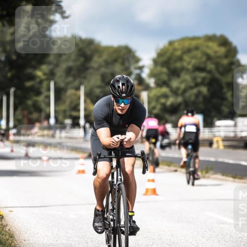 16.08.2026 - KN Förde Triathlon 2026 H.Heesch http://msf.ph/oto/9983904 16.08.2026 12:56:29 Radfahren 508, 528, 540, 571, 584, 611, 715 meine-sportfotos.de