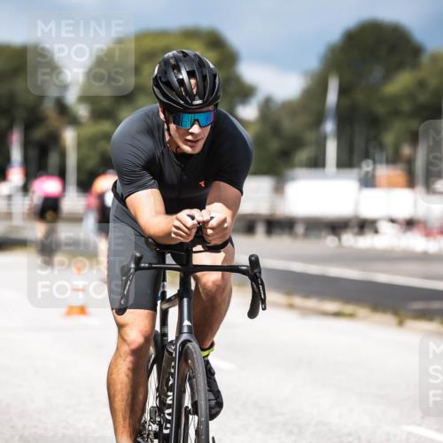 16.08.2026 - KN Förde Triathlon 2026 H.Heesch http://msf.ph/oto/9983914 16.08.2026 12:56:29 Radfahren 508, 528, 540, 571, 584, 611, 715 meine-sportfotos.de