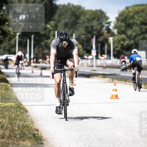 16.08.2026 - KN Förde Triathlon 2026 H.Heesch http://msf.ph/oto/9983922 16.08.2026 12:56:36 Radfahren 545, 725 meine-sportfotos.de