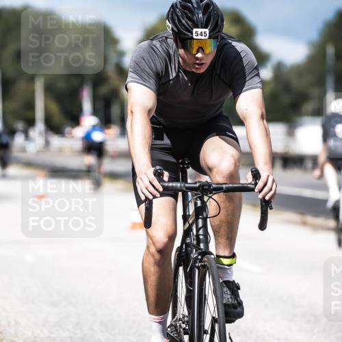 16.08.2026 - KN Förde Triathlon 2026 H.Heesch http://msf.ph/oto/9983948 16.08.2026 12:56:38 Radfahren 518, 521, 545, 718, 723, 725 meine-sportfotos.de