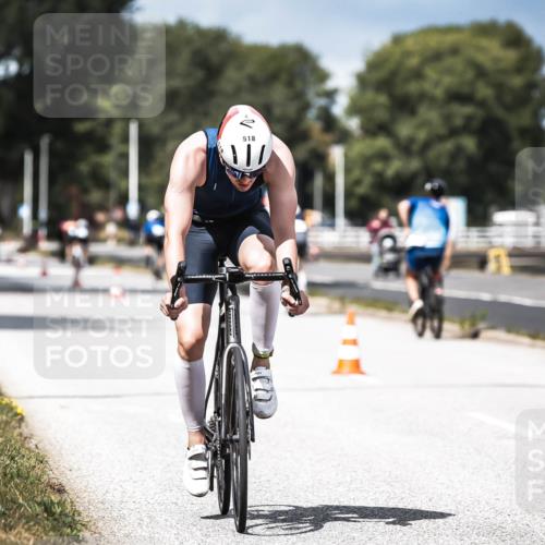 16.08.2026 - KN Förde Triathlon 2026 H.Heesch http://msf.ph/oto/9983953 16.08.2026 12:56:41 Radfahren 518, 521, 545, 718, 723 meine-sportfotos.de