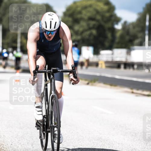 16.08.2026 - KN Förde Triathlon 2026 H.Heesch http://msf.ph/oto/9983959 16.08.2026 12:56:41 Radfahren 518, 521, 545, 718, 723 meine-sportfotos.de