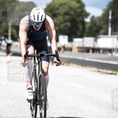 16.08.2026 - KN Förde Triathlon 2026 H.Heesch http://msf.ph/oto/9983960 16.08.2026 12:56:41 Radfahren 518, 521, 545, 718, 723 meine-sportfotos.de