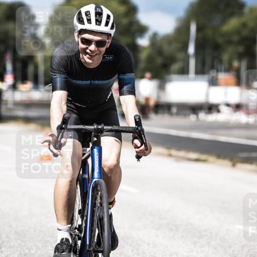16.08.2026 - KN Förde Triathlon 2026 H.Heesch http://msf.ph/oto/9984014 16.08.2026 12:56:57 Radfahren 511, 583, 745 meine-sportfotos.de
