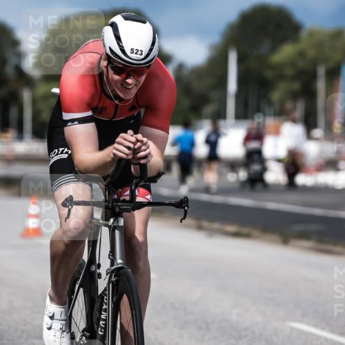 16.08.2026 - KN Förde Triathlon 2026 H.Heesch http://msf.ph/oto/9984057 16.08.2026 12:57:10 Radfahren 519, 523, 527, 530, 543, 581, 706, 721 meine-sportfotos.de