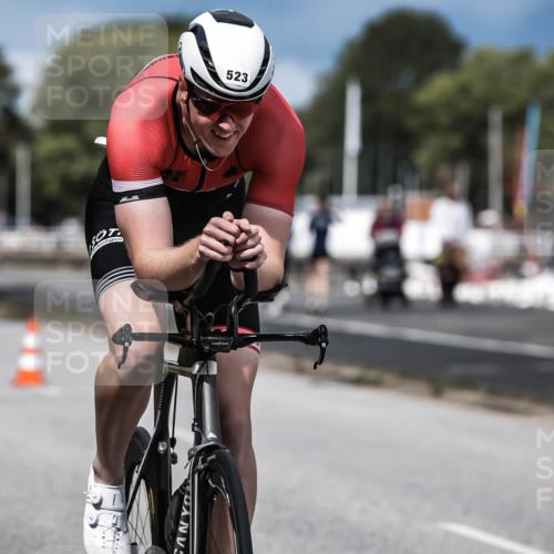 16.08.2026 - KN Förde Triathlon 2026 H.Heesch http://msf.ph/oto/9984058 16.08.2026 12:57:10 Radfahren 519, 523, 527, 530, 543, 581, 706, 721 meine-sportfotos.de