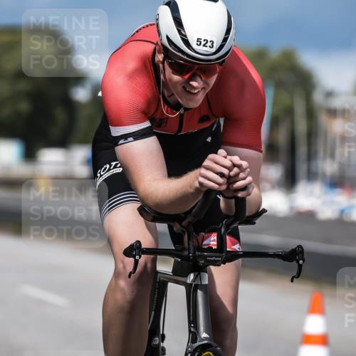 16.08.2026 - KN Förde Triathlon 2026 H.Heesch http://msf.ph/oto/9984062 16.08.2026 12:57:10 Radfahren 519, 523, 527, 530, 543, 581, 706, 721 meine-sportfotos.de