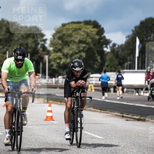 16.08.2026 - KN Förde Triathlon 2026 H.Heesch http://msf.ph/oto/9984067 16.08.2026 12:57:12 Radfahren 519, 523, 530, 543, 581, 603, 706, 721 meine-sportfotos.de