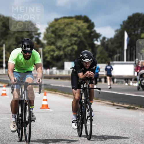 16.08.2026 - KN Förde Triathlon 2026 H.Heesch http://msf.ph/oto/9984070 16.08.2026 12:57:12 Radfahren 519, 523, 530, 543, 581, 603, 706, 721 meine-sportfotos.de