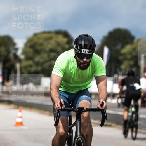 16.08.2026 - KN Förde Triathlon 2026 H.Heesch http://msf.ph/oto/9984073 16.08.2026 12:57:13 Radfahren 519, 523, 530, 543, 603, 706, 721 meine-sportfotos.de