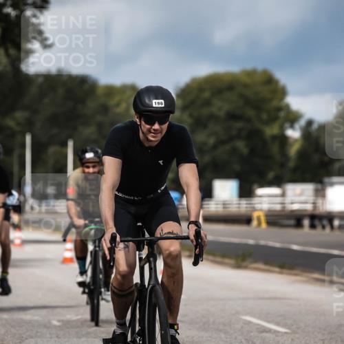 16.08.2026 - KN Förde Triathlon 2026 H.Heesch http://msf.ph/oto/9984122 16.08.2026 12:57:26 Radfahren 196, 514, 520, 565, 591, 605 meine-sportfotos.de