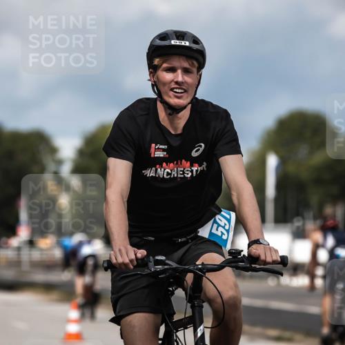 16.08.2026 - KN Förde Triathlon 2026 H.Heesch http://msf.ph/oto/9984152 16.08.2026 12:57:28 Radfahren 196, 514, 520, 565, 578, 591, 601, 605 meine-sportfotos.de