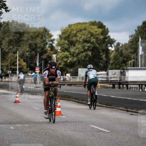 16.08.2026 - KN Förde Triathlon 2026 H.Heesch http://msf.ph/oto/9984163 16.08.2026 12:57:39 Radfahren 576, 586, 711 meine-sportfotos.de