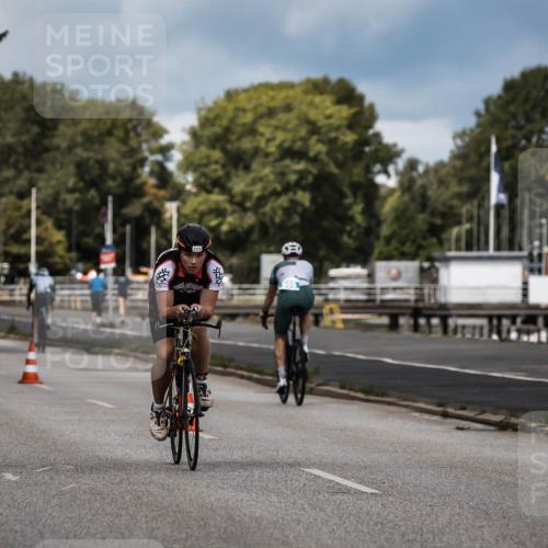 16.08.2026 - KN Förde Triathlon 2026 H.Heesch http://msf.ph/oto/9984166 16.08.2026 12:57:39 Radfahren 576, 586, 711 meine-sportfotos.de