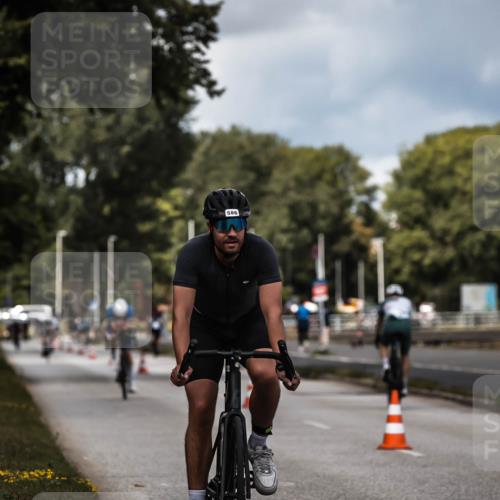 16.08.2026 - KN Förde Triathlon 2026 H.Heesch http://msf.ph/oto/9984171 16.08.2026 12:57:40 Radfahren 576, 586, 711 meine-sportfotos.de