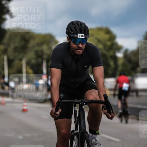 16.08.2026 - KN Förde Triathlon 2026 H.Heesch http://msf.ph/oto/9984188 16.08.2026 12:57:41 Radfahren 576, 586, 711 meine-sportfotos.de