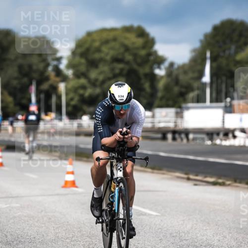 16.08.2026 - KN Förde Triathlon 2026 H.Heesch http://msf.ph/oto/9984211 16.08.2026 12:57:49 Radfahren 362, 534, 746 meine-sportfotos.de