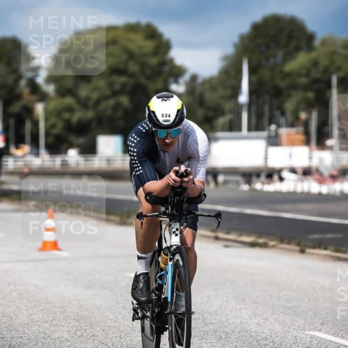 16.08.2026 - KN Förde Triathlon 2026 H.Heesch http://msf.ph/oto/9984215 16.08.2026 12:57:50 Radfahren 362, 534, 542, 746 meine-sportfotos.de