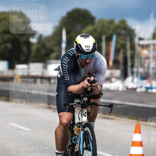 16.08.2026 - KN Förde Triathlon 2026 H.Heesch http://msf.ph/oto/9984221 16.08.2026 12:57:50 Radfahren 362, 534, 542, 746 meine-sportfotos.de