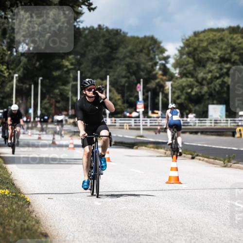 16.08.2026 - KN Förde Triathlon 2026 H.Heesch http://msf.ph/oto/9984243 16.08.2026 12:58:01 Radfahren 513, 589, 602, 722, 727, 729, 735, 740 meine-sportfotos.de