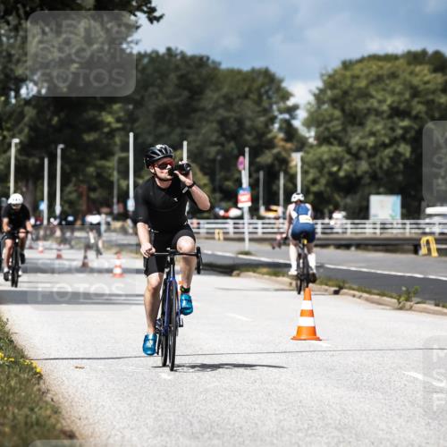 16.08.2026 - KN Förde Triathlon 2026 H.Heesch http://msf.ph/oto/9984245 16.08.2026 12:58:01 Radfahren 513, 589, 602, 722, 727, 729, 735, 740 meine-sportfotos.de