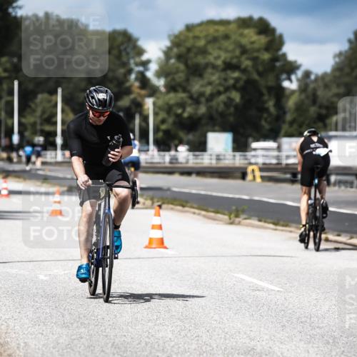 16.08.2026 - KN Förde Triathlon 2026 H.Heesch http://msf.ph/oto/9984256 16.08.2026 12:58:02 Radfahren 513, 589, 722, 727, 729, 735, 740 meine-sportfotos.de