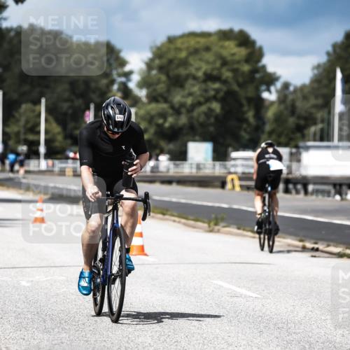 16.08.2026 - KN Förde Triathlon 2026 H.Heesch http://msf.ph/oto/9984260 16.08.2026 12:58:02 Radfahren 513, 589, 722, 727, 729, 735, 740 meine-sportfotos.de