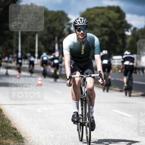 16.08.2026 - KN Förde Triathlon 2026 H.Heesch http://msf.ph/oto/9984362 16.08.2026 12:58:30 Radfahren 547, 572, 596, 600, 716 meine-sportfotos.de