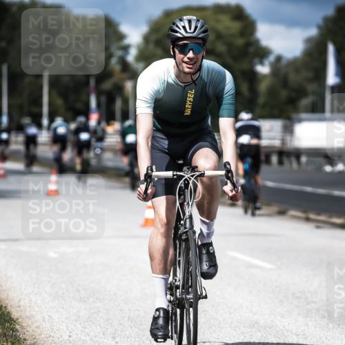16.08.2026 - KN Förde Triathlon 2026 H.Heesch http://msf.ph/oto/9984366 16.08.2026 12:58:30 Radfahren 547, 572, 596, 600, 716 meine-sportfotos.de
