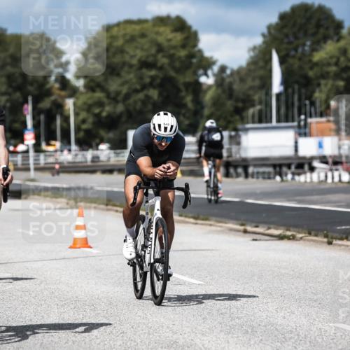 16.08.2026 - KN Förde Triathlon 2026 H.Heesch http://msf.ph/oto/9984377 16.08.2026 12:58:35 Radfahren 540, 547, 552, 611, 704, 714 meine-sportfotos.de