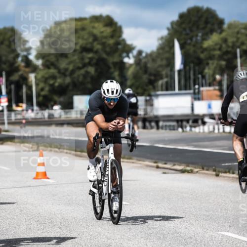 16.08.2026 - KN Förde Triathlon 2026 H.Heesch http://msf.ph/oto/9984379 16.08.2026 12:58:35 Radfahren 540, 547, 552, 611, 704, 714 meine-sportfotos.de