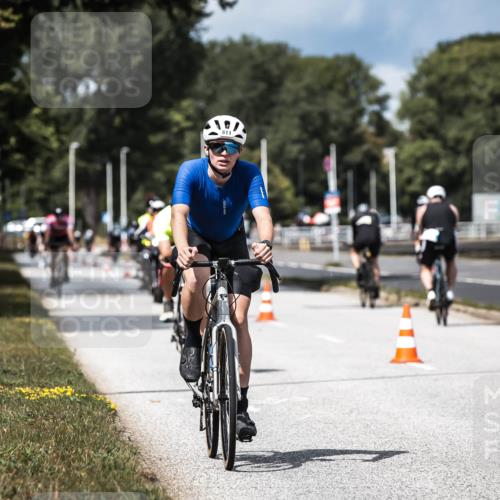 16.08.2026 - KN Förde Triathlon 2026 H.Heesch http://msf.ph/oto/9984401 16.08.2026 12:58:39 Radfahren 528, 540, 552, 611, 704, 714 meine-sportfotos.de