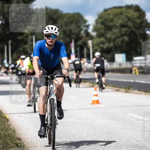 16.08.2026 - KN Förde Triathlon 2026 H.Heesch http://msf.ph/oto/9984407 16.08.2026 12:58:39 Radfahren 528, 540, 552, 611, 704, 714 meine-sportfotos.de