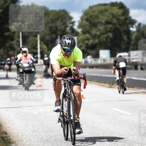 16.08.2026 - KN Förde Triathlon 2026 H.Heesch http://msf.ph/oto/9984420 16.08.2026 12:58:40 Radfahren 528, 552, 611, 714 meine-sportfotos.de