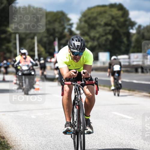 16.08.2026 - KN Förde Triathlon 2026 H.Heesch http://msf.ph/oto/9984423 16.08.2026 12:58:40 Radfahren 528, 552, 611, 714 meine-sportfotos.de