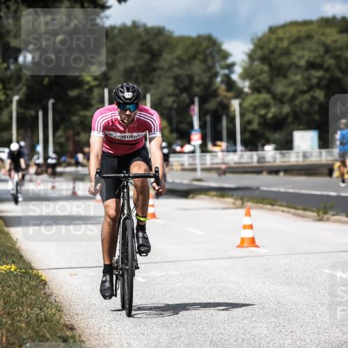 16.08.2026 - KN Förde Triathlon 2026 H.Heesch http://msf.ph/oto/9984433 16.08.2026 12:58:45 Radfahren 595, 713 meine-sportfotos.de