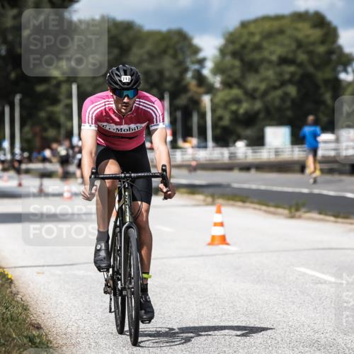 16.08.2026 - KN Förde Triathlon 2026 H.Heesch http://msf.ph/oto/9984440 16.08.2026 12:58:45 Radfahren 595, 713 meine-sportfotos.de