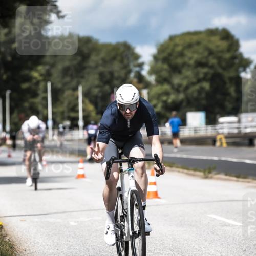 16.08.2026 - KN Förde Triathlon 2026 H.Heesch http://msf.ph/oto/9984454 16.08.2026 12:58:50 Radfahren 521, 595, 715 meine-sportfotos.de