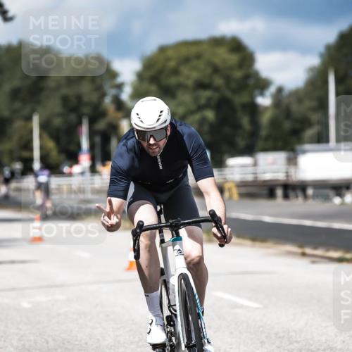 16.08.2026 - KN Förde Triathlon 2026 H.Heesch http://msf.ph/oto/9984460 16.08.2026 12:58:51 Radfahren 521, 715 meine-sportfotos.de