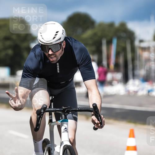 16.08.2026 - KN Förde Triathlon 2026 H.Heesch http://msf.ph/oto/9984470 16.08.2026 12:58:51 Radfahren 521, 715 meine-sportfotos.de