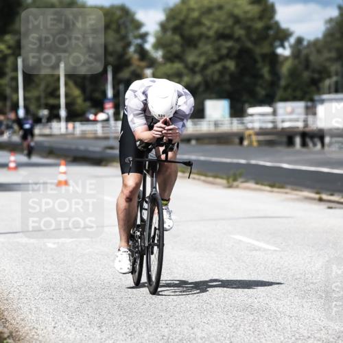 16.08.2026 - KN Förde Triathlon 2026 H.Heesch http://msf.ph/oto/9984474 16.08.2026 12:58:53 Radfahren 521, 522, 715, 737 meine-sportfotos.de