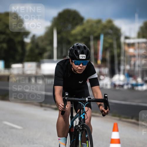 16.08.2026 - KN Förde Triathlon 2026 H.Heesch http://msf.ph/oto/9984497 16.08.2026 12:59:00 Radfahren 511, 522, 592, 725, 737 meine-sportfotos.de