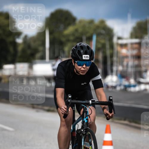 16.08.2026 - KN Förde Triathlon 2026 H.Heesch http://msf.ph/oto/9984498 16.08.2026 12:59:00 Radfahren 511, 522, 592, 725, 737 meine-sportfotos.de