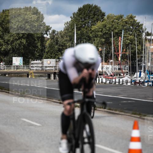 16.08.2026 - KN Förde Triathlon 2026 H.Heesch http://msf.ph/oto/9984522 16.08.2026 12:59:03 Radfahren 511, 592, 723, 725 meine-sportfotos.de