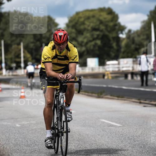 16.08.2026 - KN Förde Triathlon 2026 H.Heesch http://msf.ph/oto/9984533 16.08.2026 12:59:08 Radfahren 501, 718, 723, 731, 745 meine-sportfotos.de